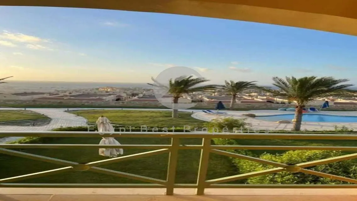 FOR SALE  RTM CHALET @LAVISTA BAY EAST NORTH COAST