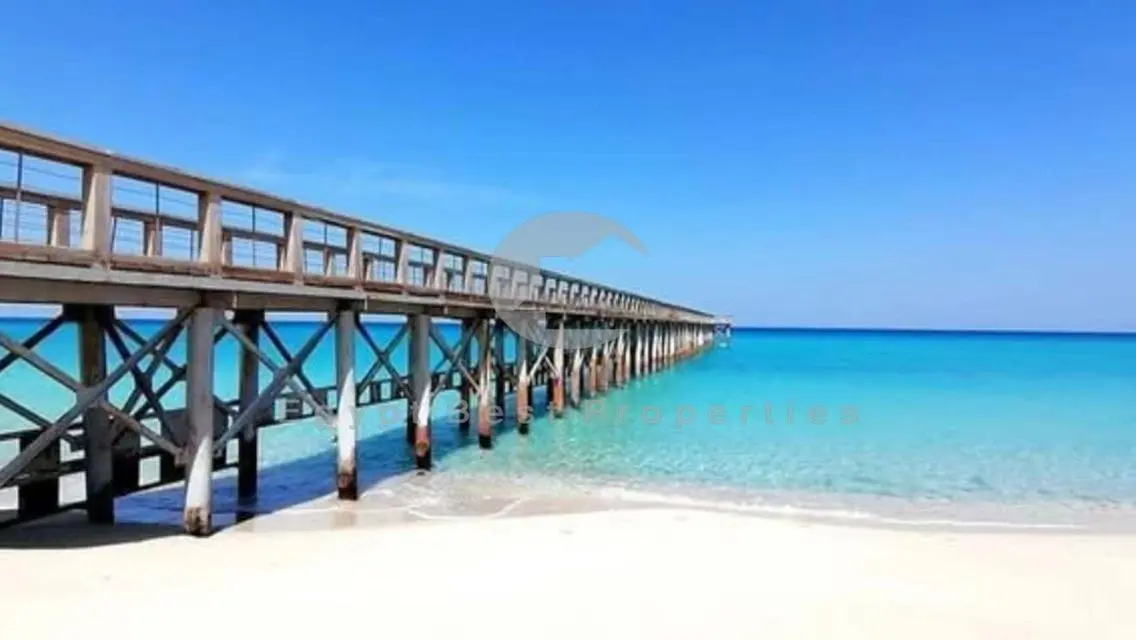 FOR SALE  RTM CHALET @LAVISTA BAY EAST NORTH COAST