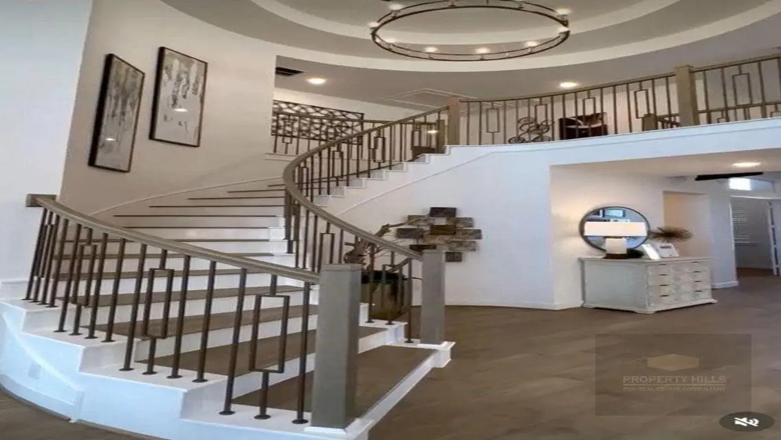 فيلا فاخرة مع جميع المرافق الممكنة