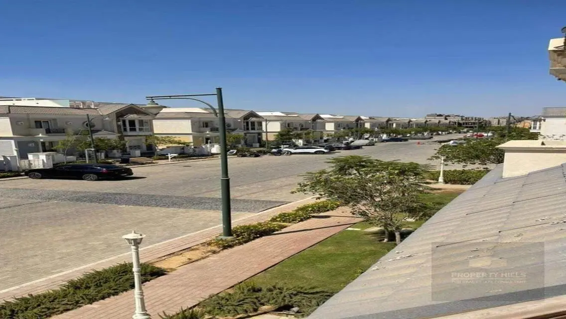 فيلا فاخرة مع جميع المرافق الممكنة