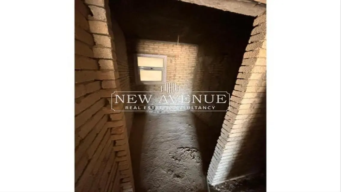 Delivered apartment corner with garden in palm hills