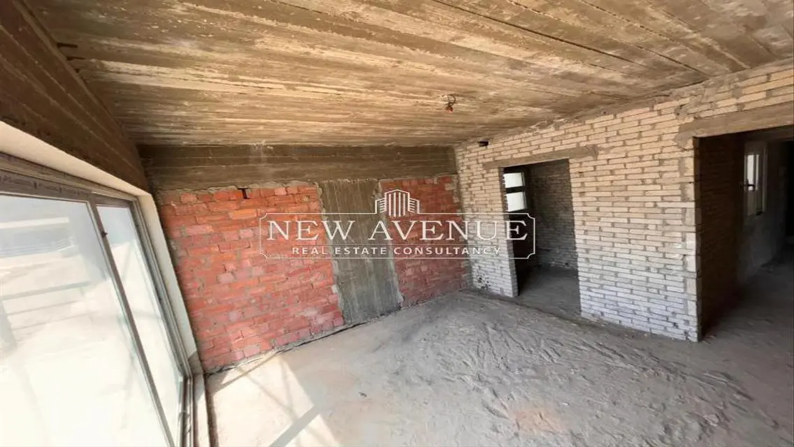 Delivered apartment corner with garden in palm hills