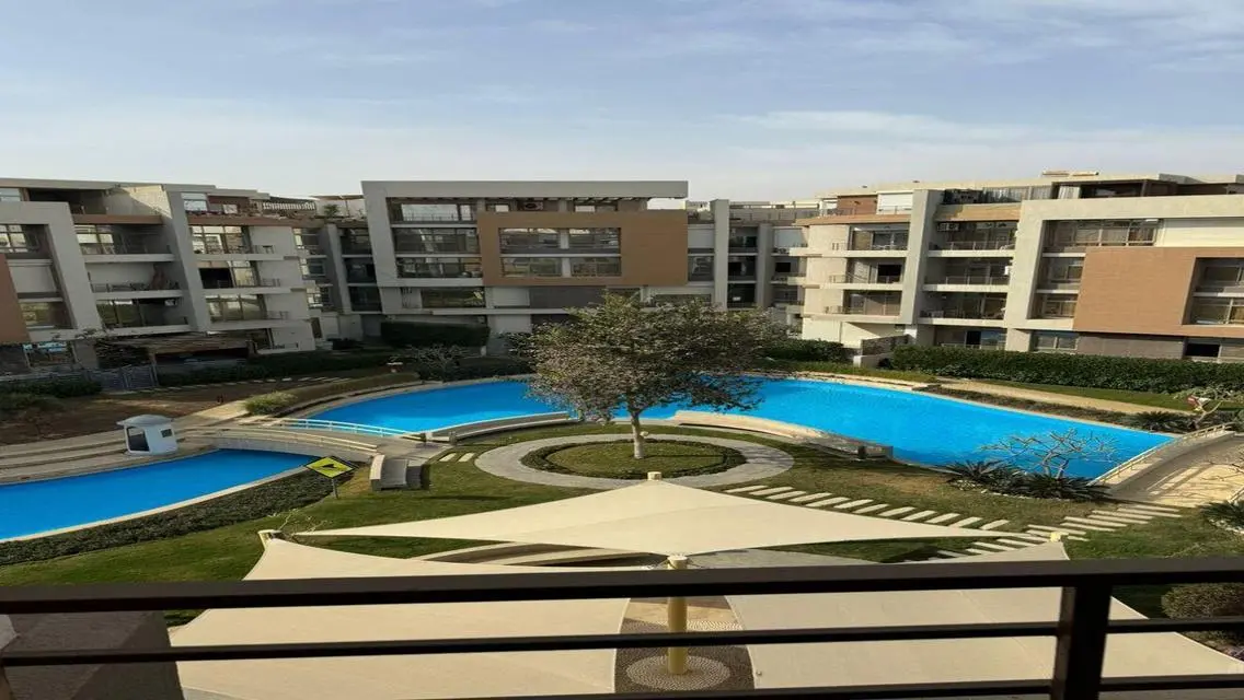 بنتهاوس  فاخر مفروش للايجار في جراندا ,الشروق