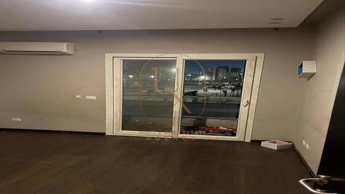 Apartment For Sale In Zayed Dunse - Sheikh Zayed