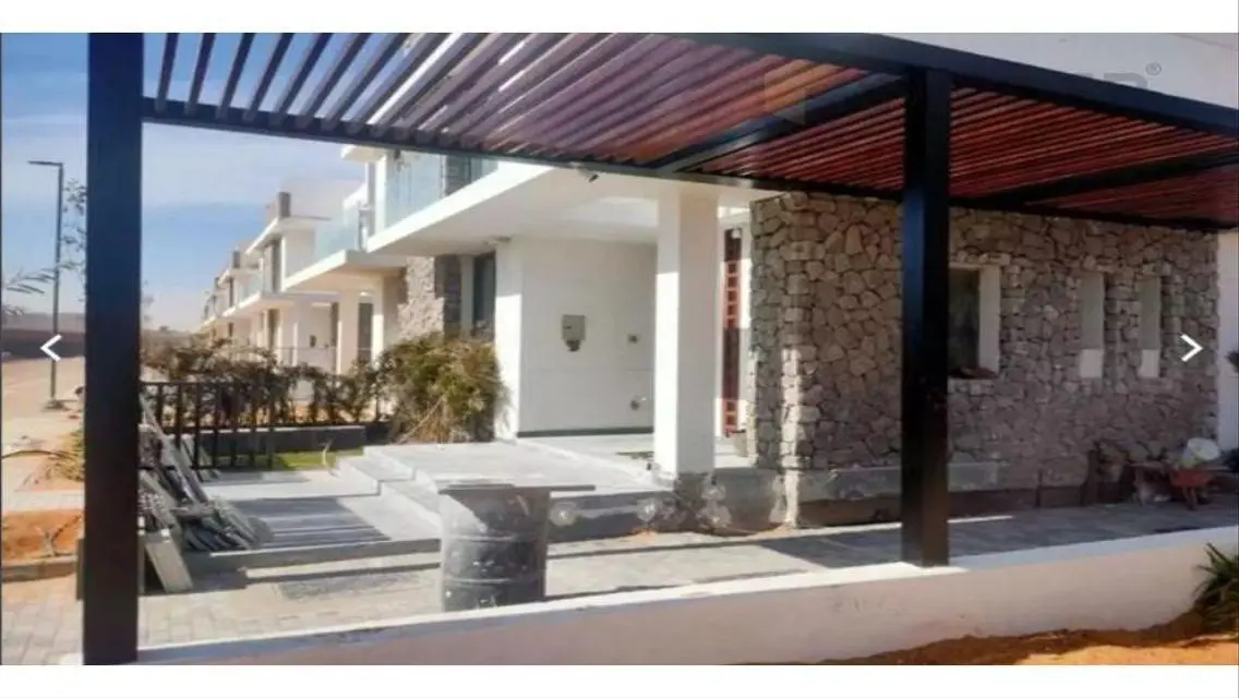 Spring villa for sale at El Bosco city 3 bedrooms