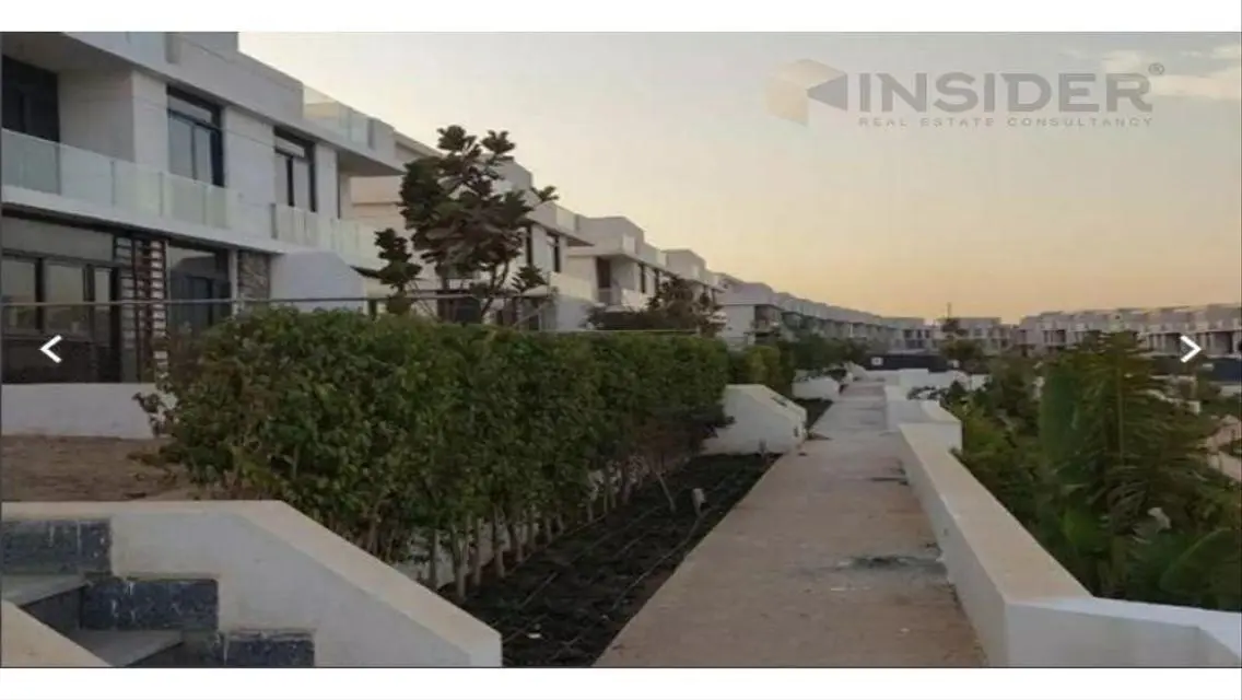 Spring villa for sale at El Bosco city 3 bedrooms
