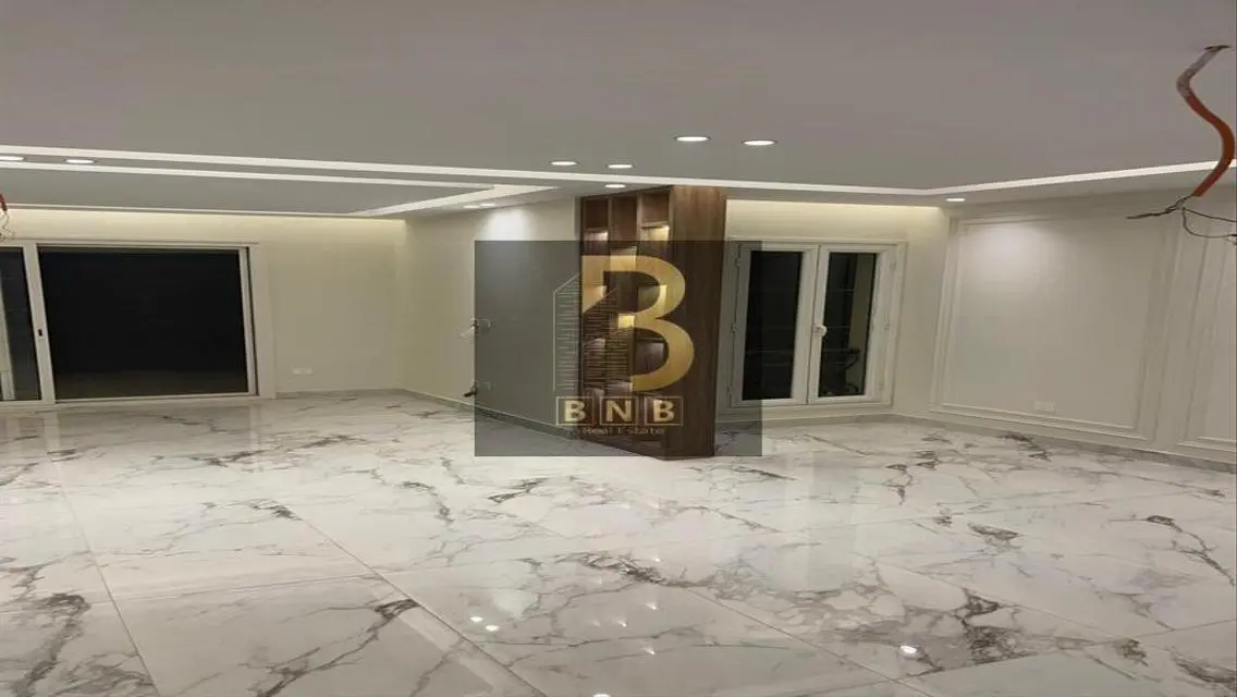 أي فيلا بجاردن للإيجار ألترا لوكس(نانى)ب هايد بارك