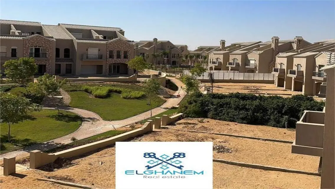 townhouse Corner for sale in Green Square