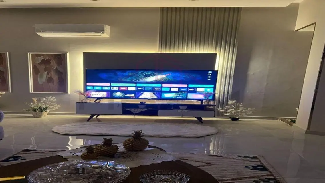شقه 200م مفروشه للايجار اول سكن فى النرجس 1 ا