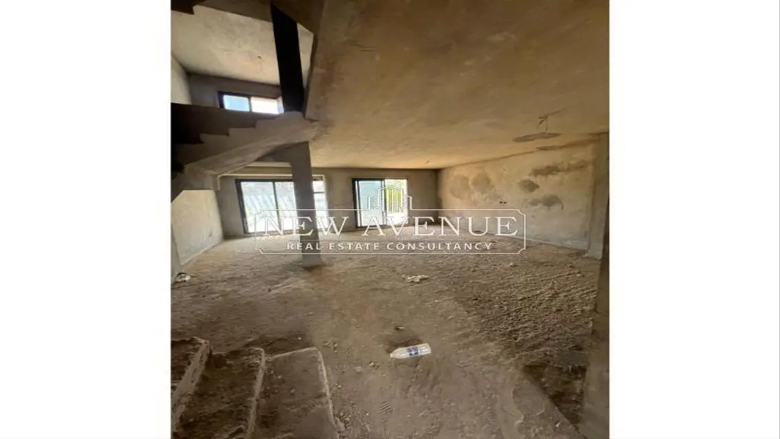 Townhouse 260 m in Villette Sodic -Prime Location