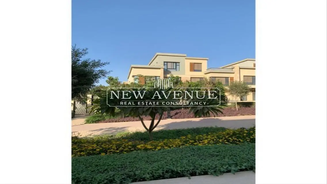 Townhouse 260 m in Villette Sodic -Prime Location