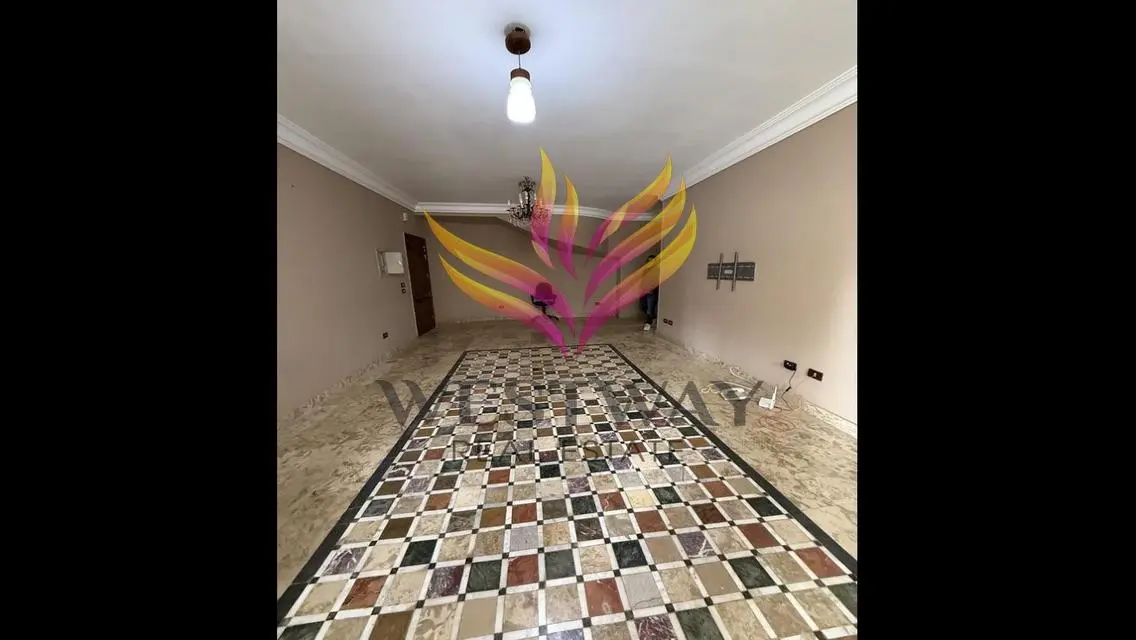 شقة بجاردن للبيع في بيفرلي هيلز مرحلة تانية