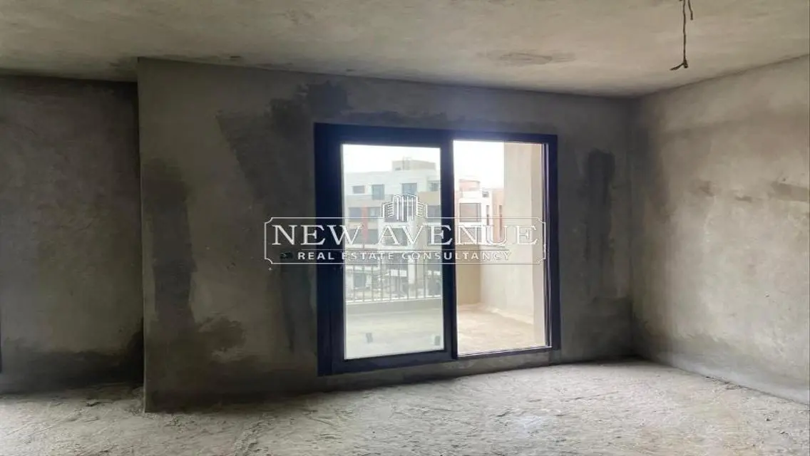 Delivered Apartment in District 5 North oriented