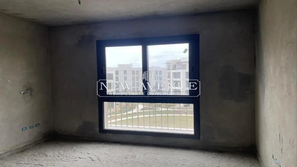 Delivered Apartment in District 5 North oriented