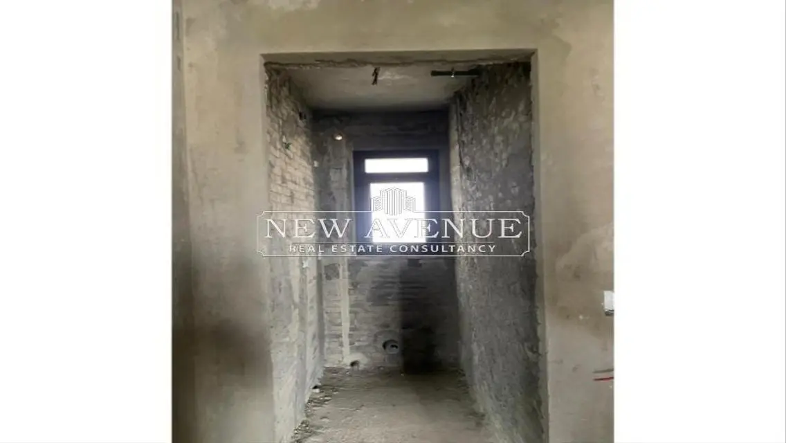 Delivered Apartment in District 5 North oriented