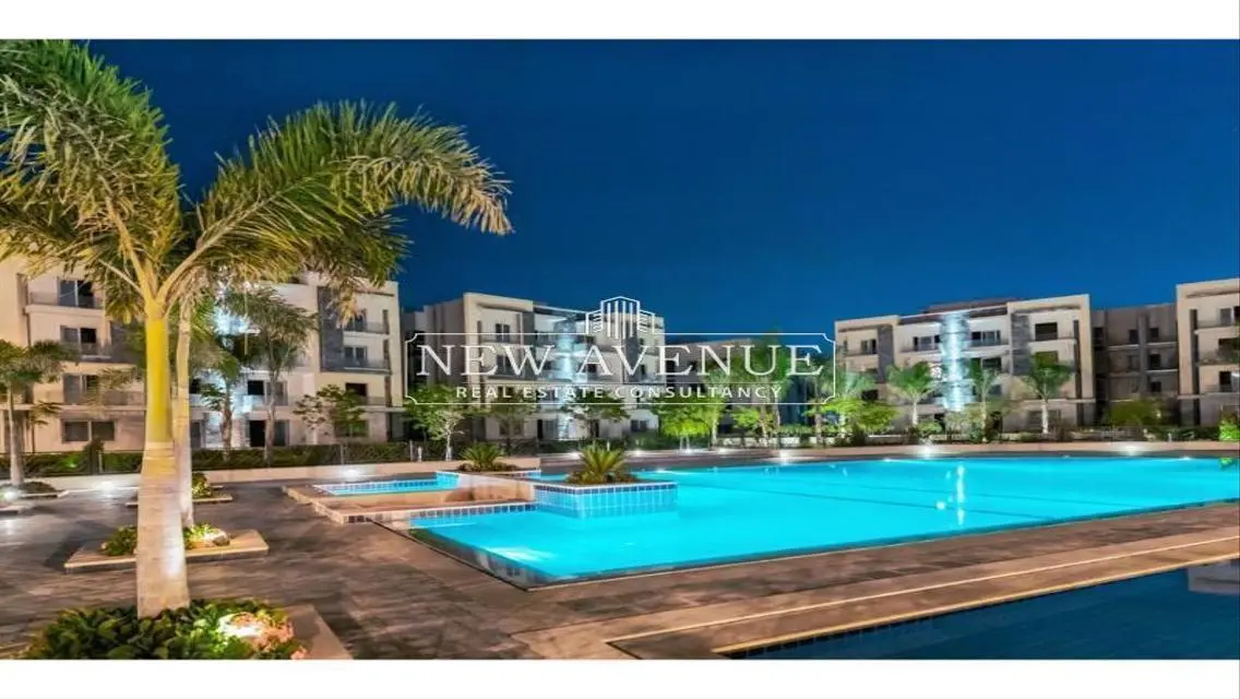 Delivered Penthouse in Galleria moon valley