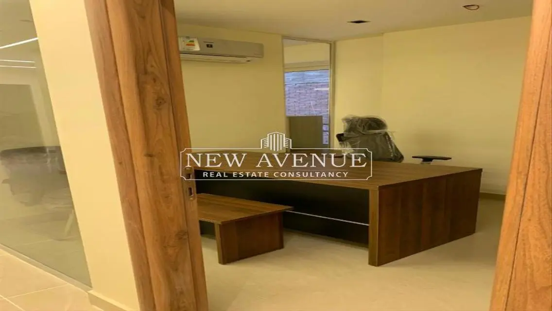For Sale FF with furniture Office Ready To Move