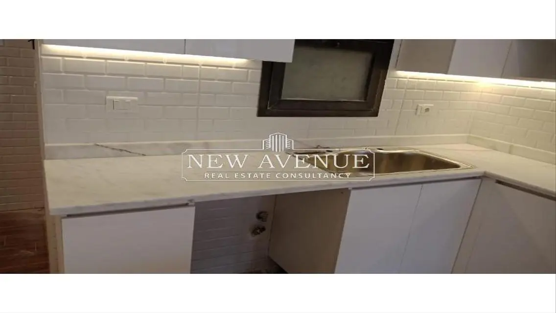 Super lux finishing Apartment Sky condos 3 beds