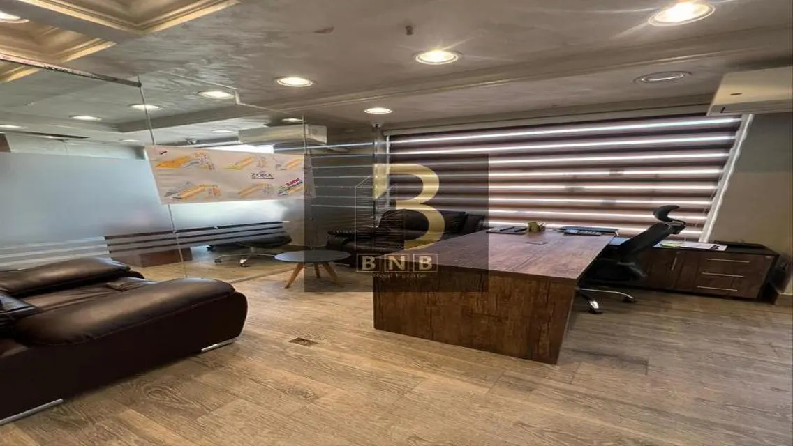 Finished office space 400sqm in 90th new cairo