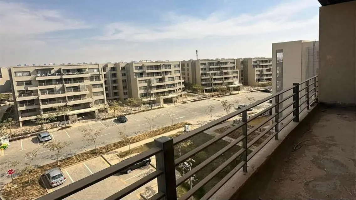 Apartment with garden| Capital Gardens| Palm Hills