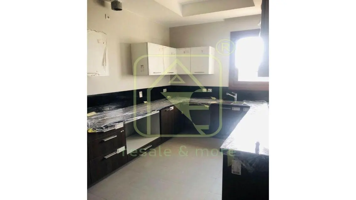 For Rent – Semi-Furnished Apartment in 40 West