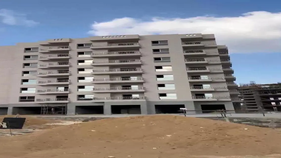 Finished apartment with AC,s from Arkan Palm