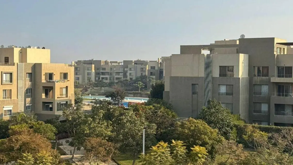 Finished Apartment in Palm Parks next to Hyde Park