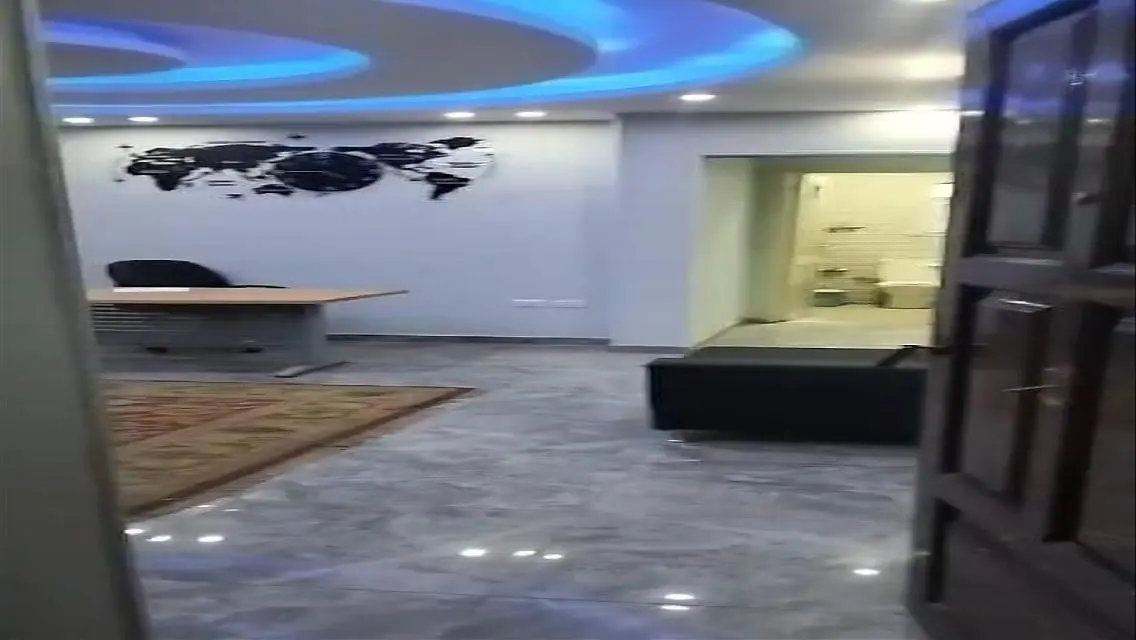 مكتب مفروش 5غرف 300م في ش جامعة الدول الرءيسي