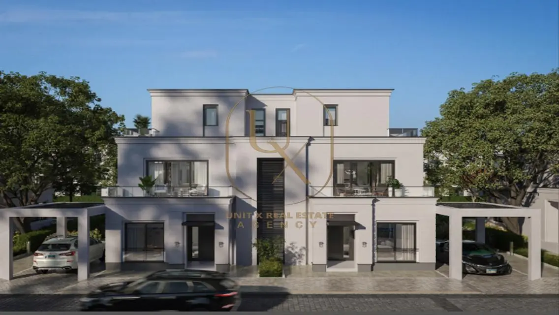 OWN LUXURY TH IN PRIME LOC, OVER 9Y IN NAIA WEST