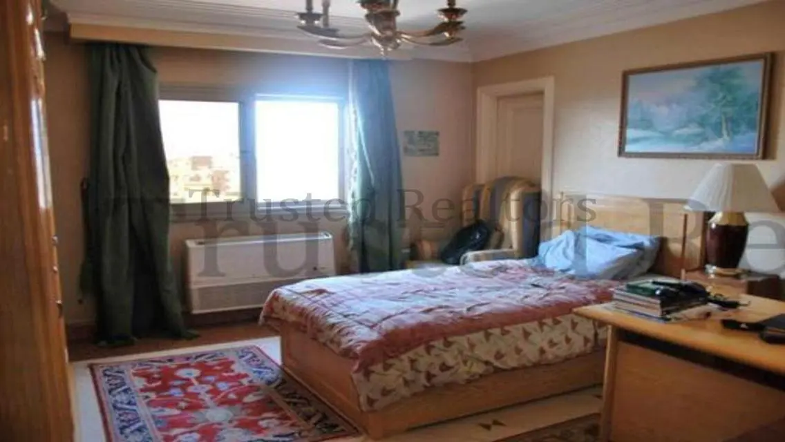 Luxurious 6 bedroom Penthouse for Sale in Hegaz St