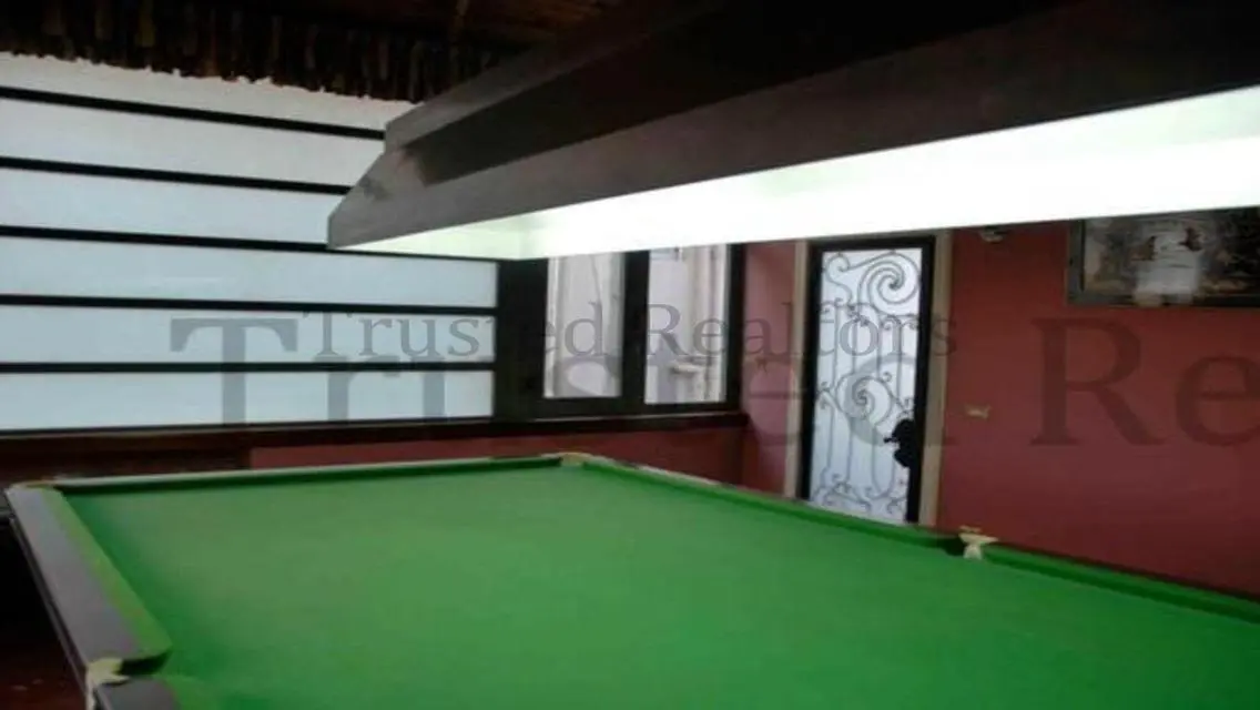Luxurious 6 bedroom Penthouse for Sale in Hegaz St