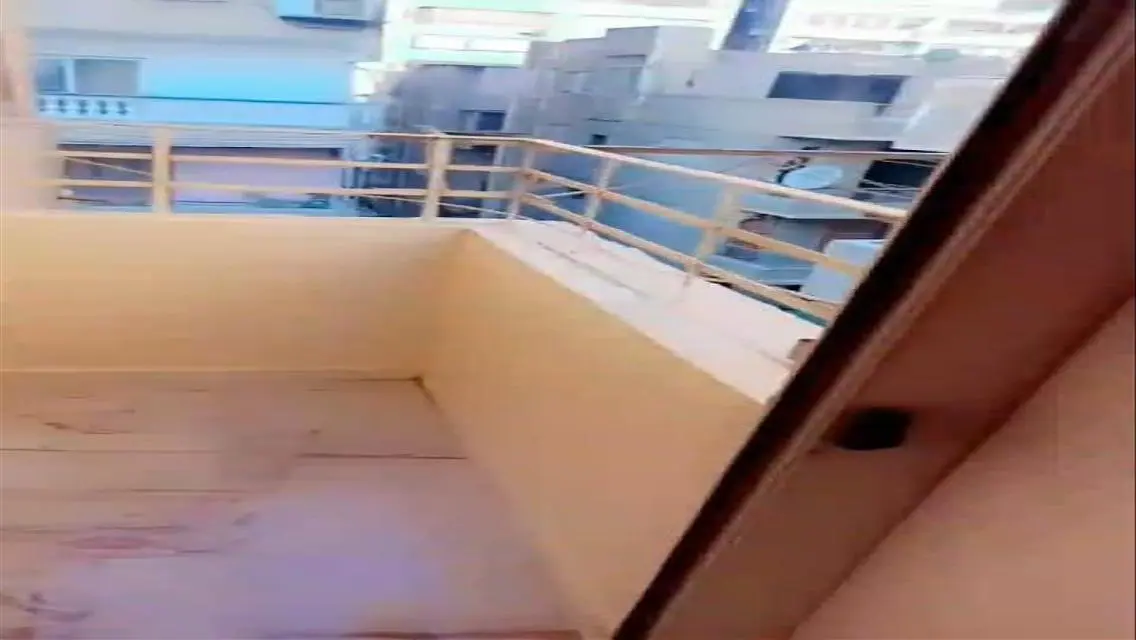 شقه مفروشه بروف للايجار في المهندسين 3غرف وحمامين