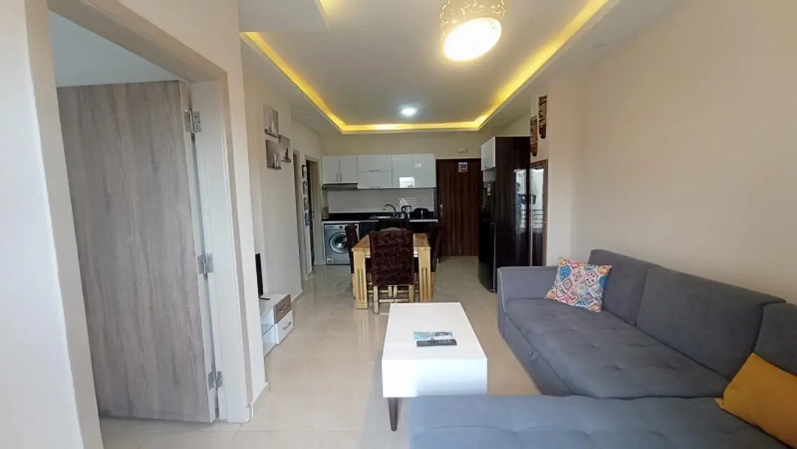 2 Bedroom with pool view