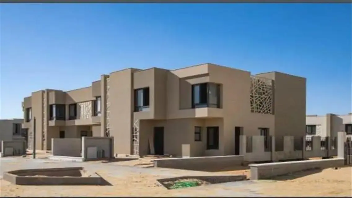 فيلات فاخرة في باديا بالم هيلز