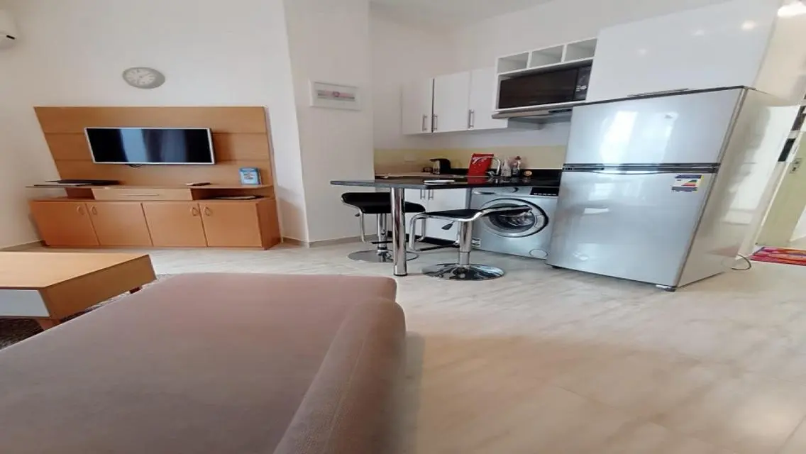 1 Br in Hurghada with only 35K English pound