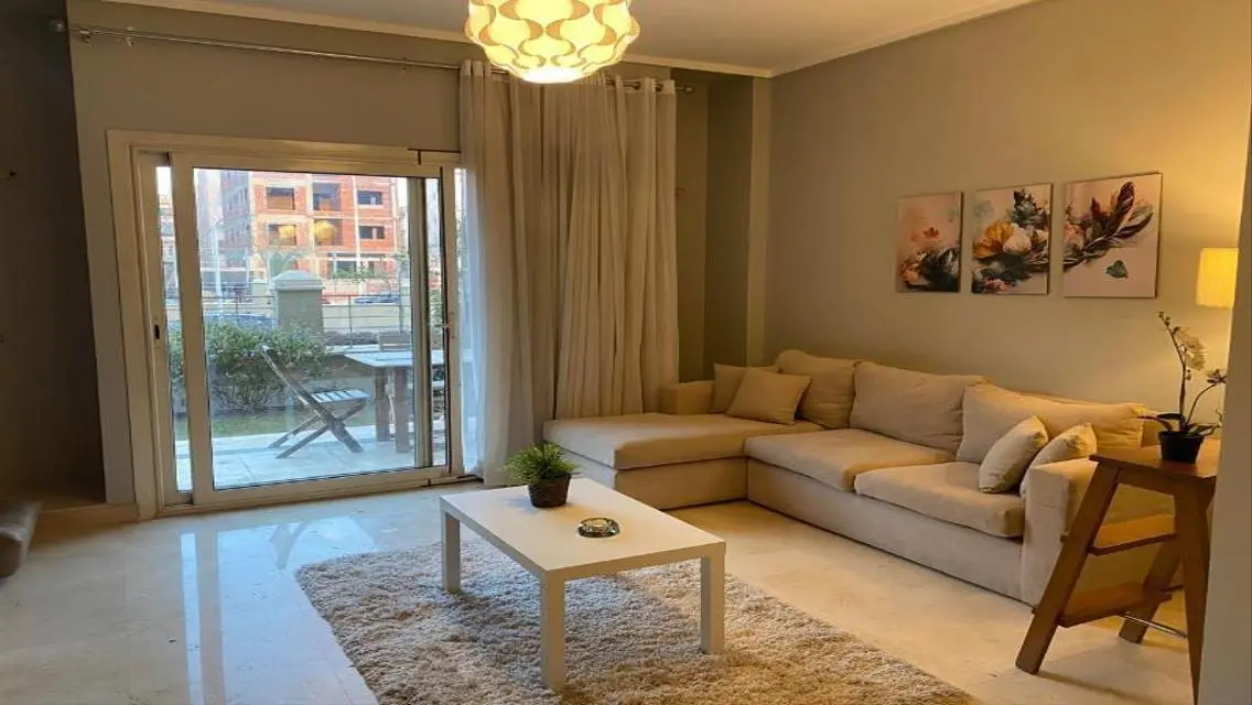 furnished studio with garden rent The Village