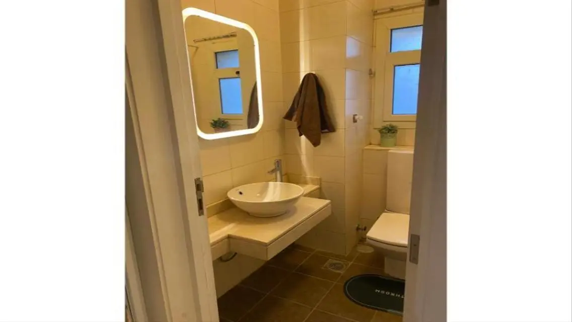 furnished studio with garden rent The Village
