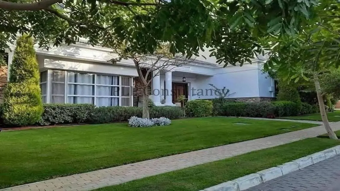 Townhouse Resale in Mountain View iCity Compound