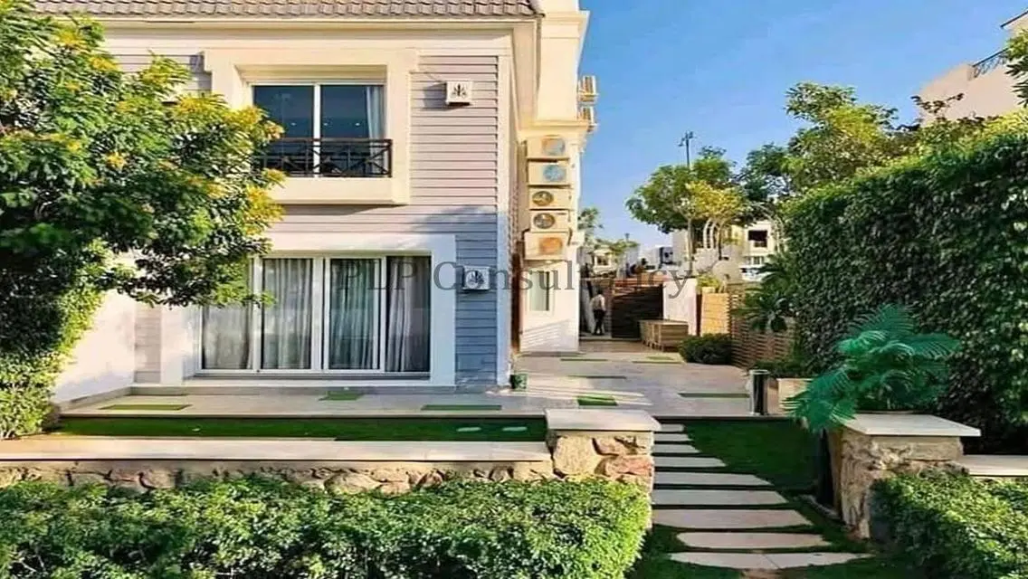 Townhouse Resale in Mountain View iCity Compound