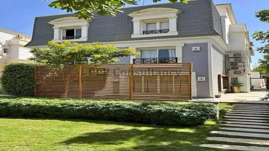 Townhouse Resale in Mountain View iCity Compound