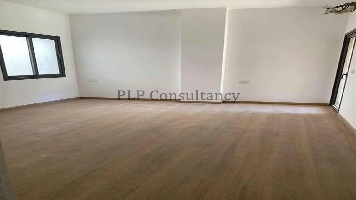 شقة ريسيل  مفروشة ومتشطبة سوبر لوكس في فيفث سكوير