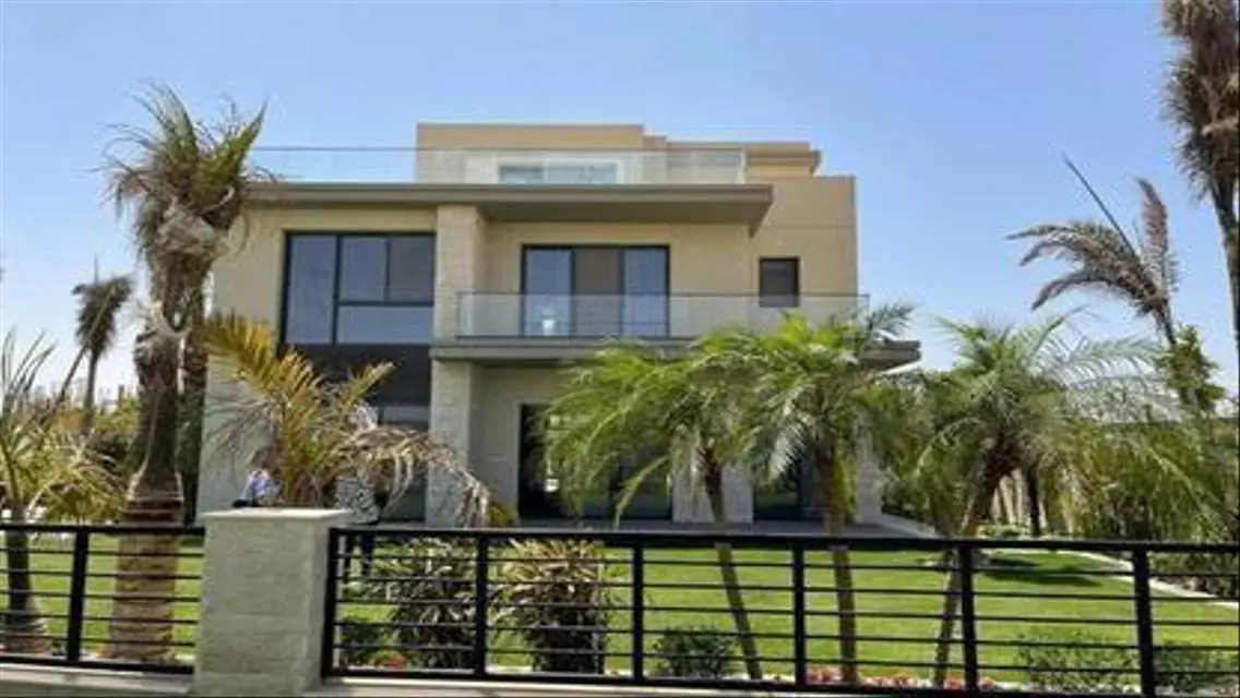 Luxurious Villas for Sale in The Estates - Sheikh Zayed