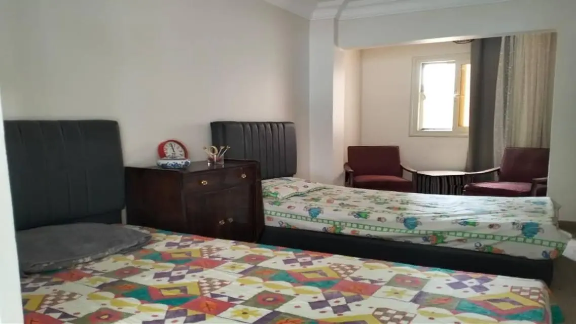 Afurnished apartment for rent close to metro dokki