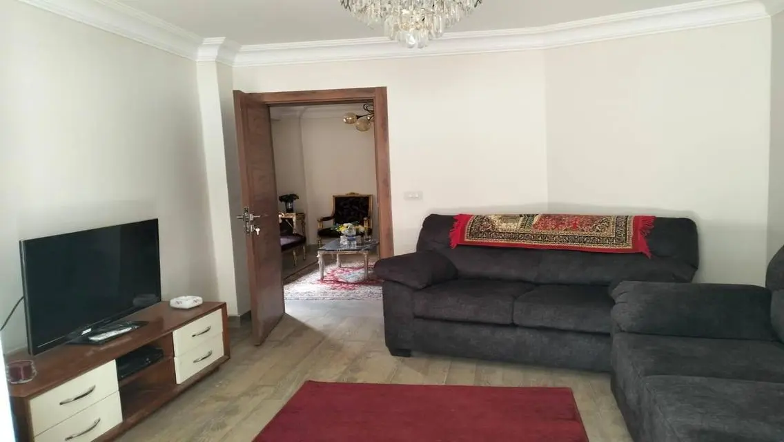 Afurnished apartment for rent close to metro dokki