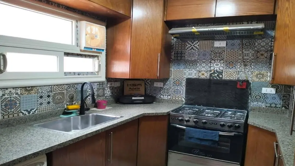 Afurnished apartment for rent close to metro dokki
