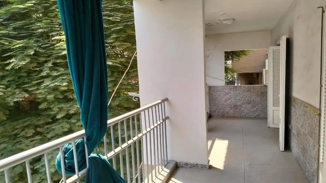 Afurnished apartment for rent close to metro dokki