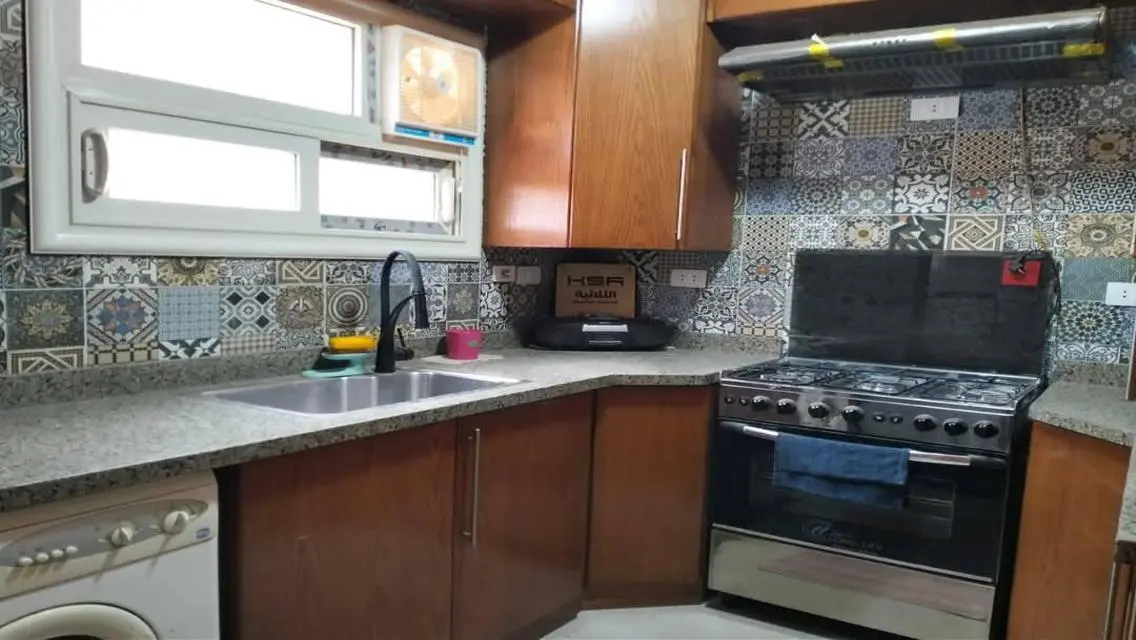 Afurnished apartment for rent close to metro dokki