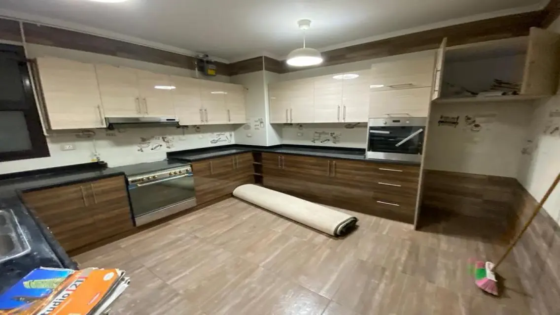 For Rent APT 3B prime location in Eastown Sodic 