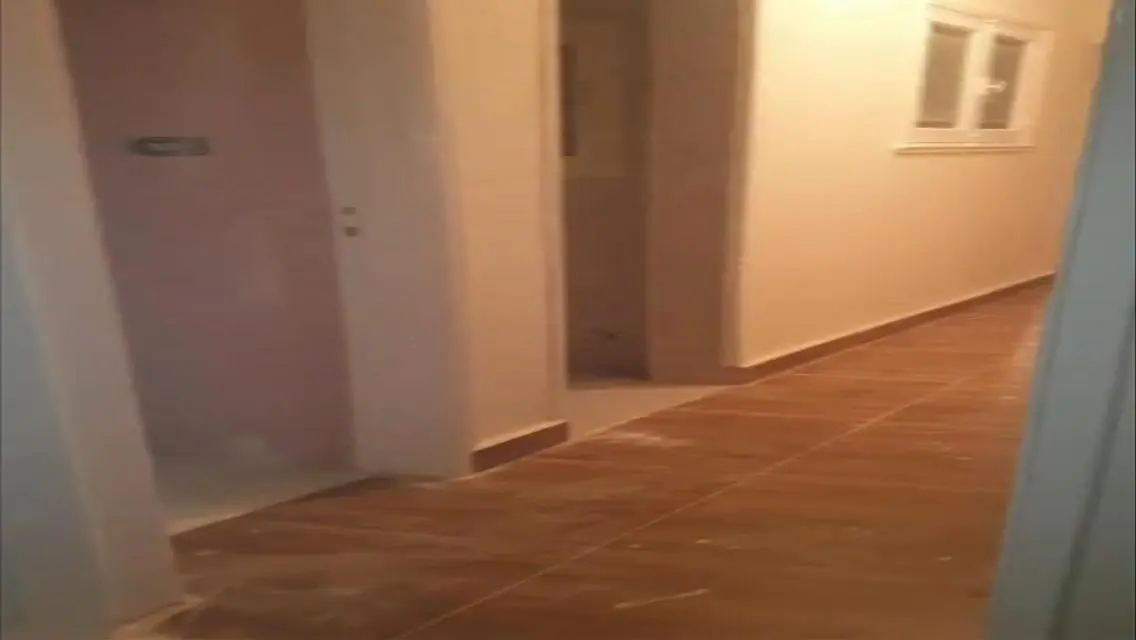 شقه للايجار قانون جديد سوبر لوكس المساحه ؛ الدقى