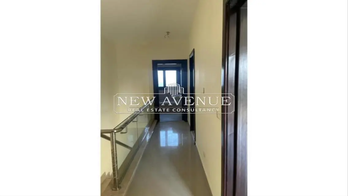 Townhouse Maisonette rent with double garden Hyde park